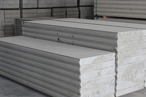 聚苯顆粒復合輕質隔墻板堿式硫酸鎂面層材料性能研究